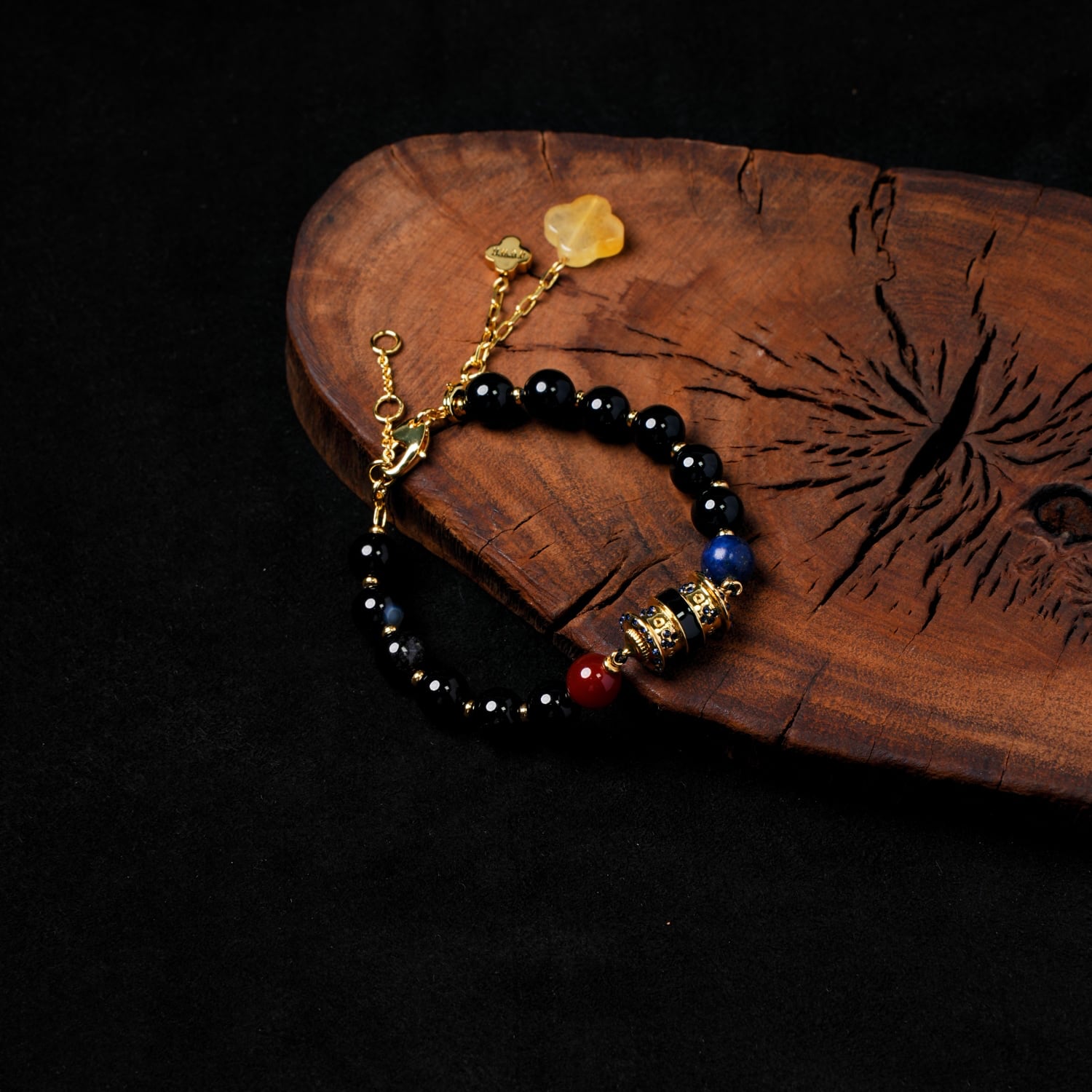 Nuwastone Kora Path Bracelet